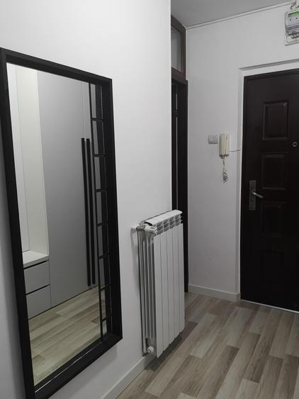 Garsonieră decomandată în Brâncoveanu