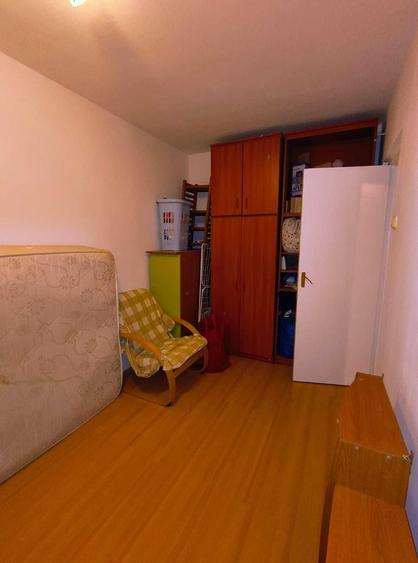 Apartament cu 3 camere semidecomandat în Mănăștur