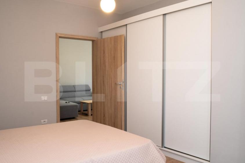 Apartament cu 3 camere decomandat în Spitalul Județean