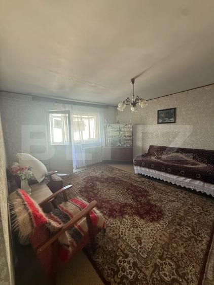 Apartament cu 3 camere decomandat, mobilat în Nord