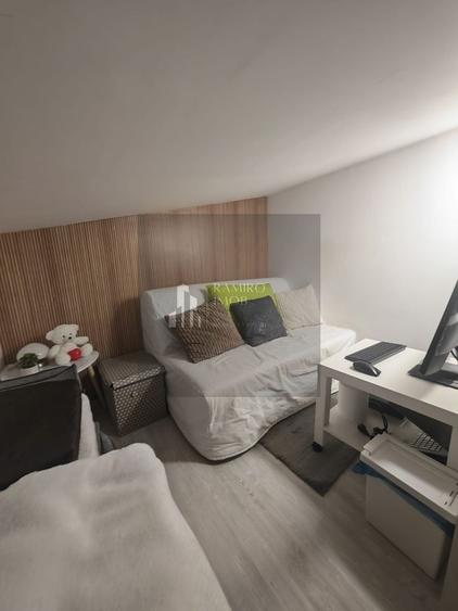 Apartament cu 3 camere decomandat în Dobroești