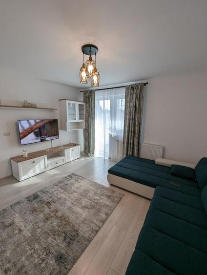 Apartament cu 2 camere decomandat în Radu Negru