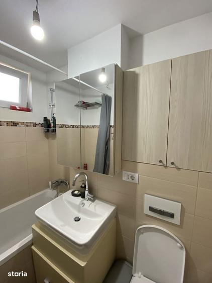Apartament cu 4 camere semidecomandat în Camil Ressu