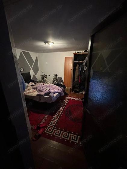 Casă cu 6 camere în Giurgiului