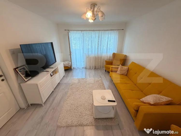 Apartament cu 2 camere decomandat în Central