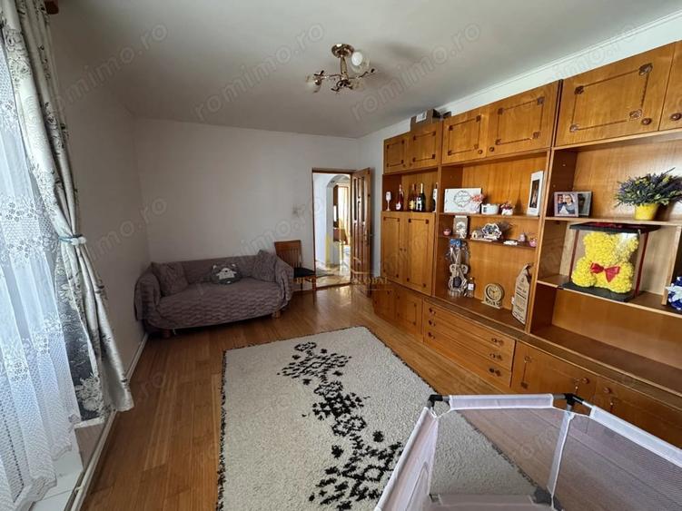 Apartament cu 2 camere decomandat în Burdujeni
