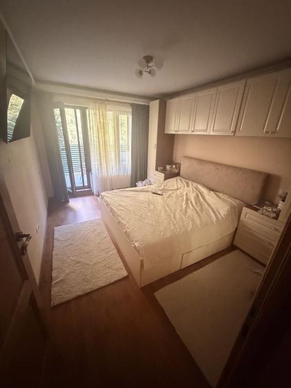 Apartament cu 4 camere decomandat în Exterior Vest