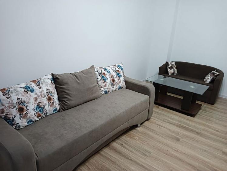 Apartament cu 2 camere decomandat în Iacobeni