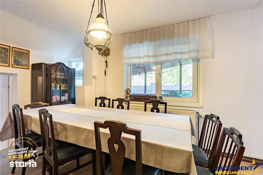 Casă cu 7 camere cu Teren 2822 Mp în Central