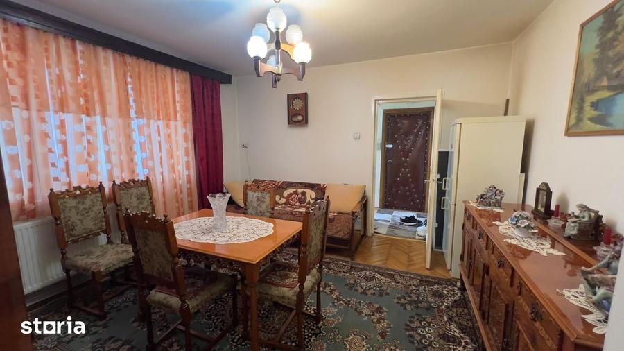 Apartament cu 2 camere în Petros