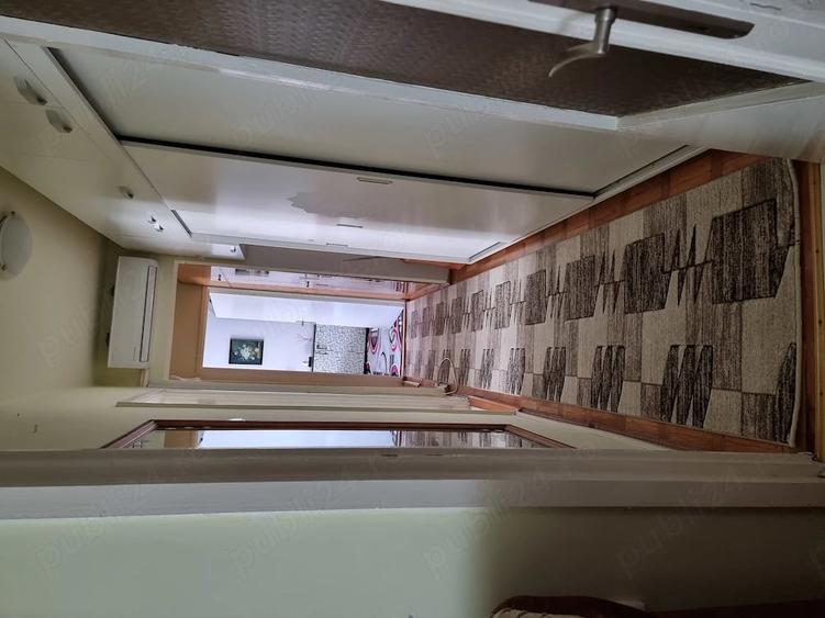 Apartament cu 3 camere semidecomandat în Girocului