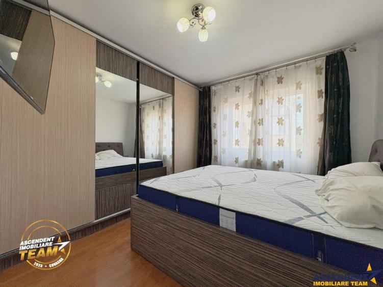 Apartament cu 2 camere decomandat în Central