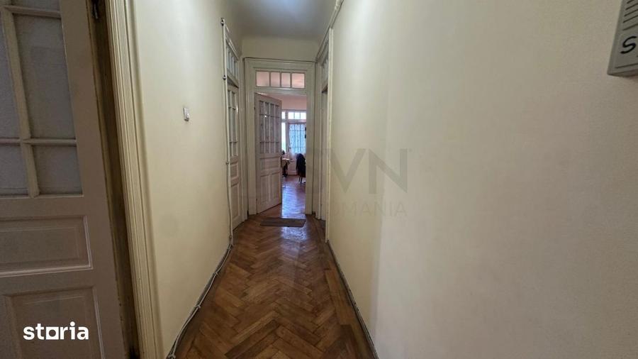 Apartament cu 5 camere în Floreasca