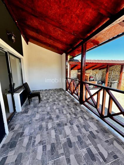 Duplex P+1, 5 camere, 214 mp Utili, Terasă și Curte Privată