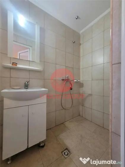 Casă cu 5 camere cu Teren 314 Mp în Nord