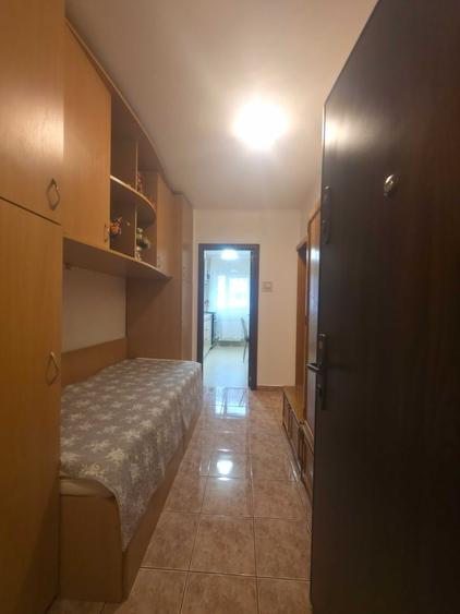 Apartament cu 2 camere decomandat în Dristor
