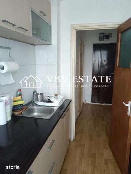 Apartament cu 2 camere semidecomandat în Obor