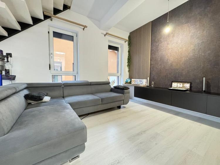 Apartament cu 3 camere decomandat, mobilat în Giroc