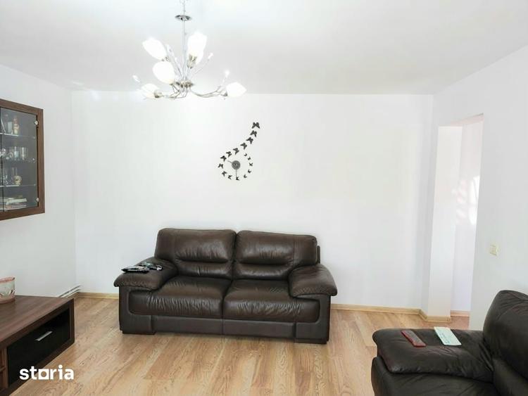 Apartament cu 4 camere decomandat, mobilat în Inel II