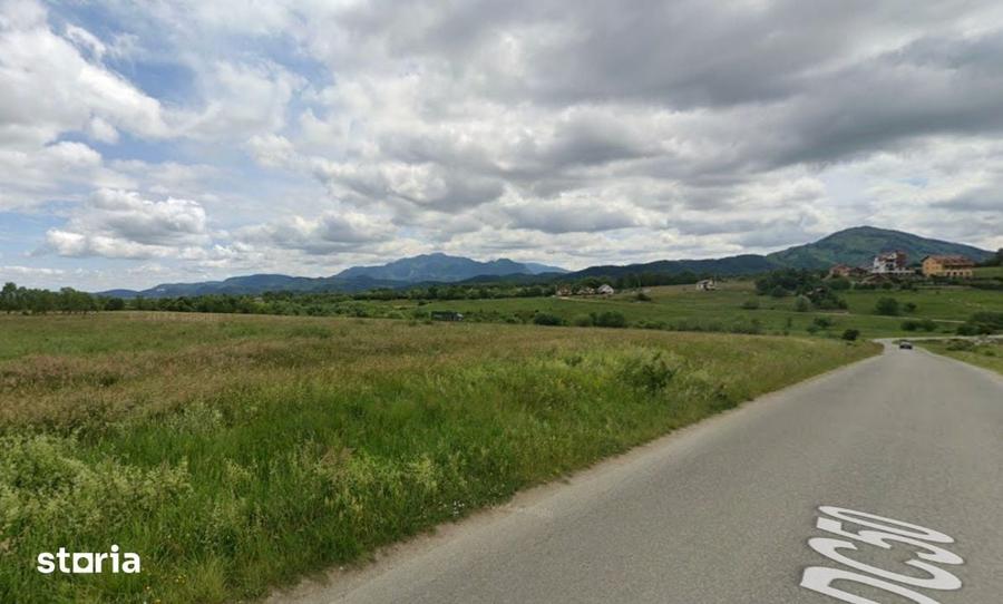 Teren de 1000 mp, în Bran