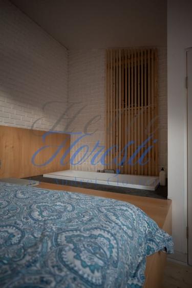 Apartament cu 3 camere semidecomandat, mobilat în Semicentral