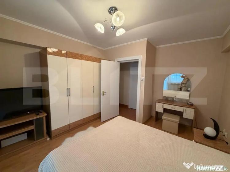 Apartament cu 4 camere decomandat în Ultracentral