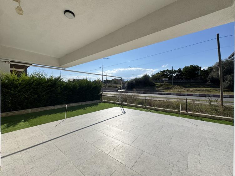 Apartament cu 2 camere decomandat în Mamaia-Sat