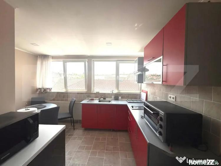 Apartament cu 3 camere decomandat în Ultracentral