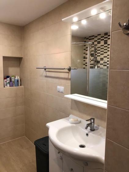 Casă cu 6 camere cu Teren 251 Mp în Seini