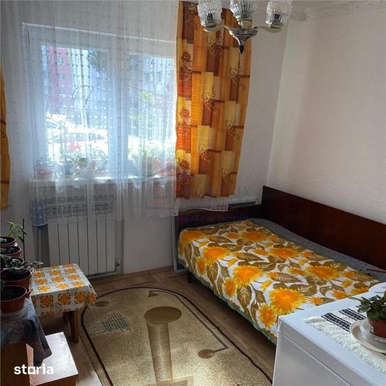 Apartament cu 3 camere decomandat în Burdujeni