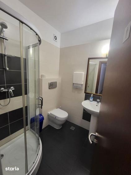 Apartament cu 4 camere în Titan