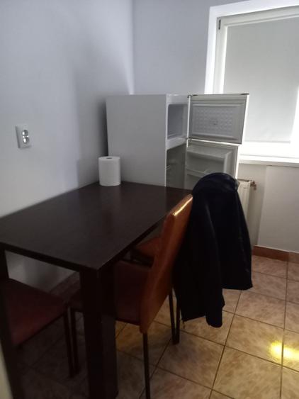 Apartament cu 2 camere semidecomandat în Rogerius