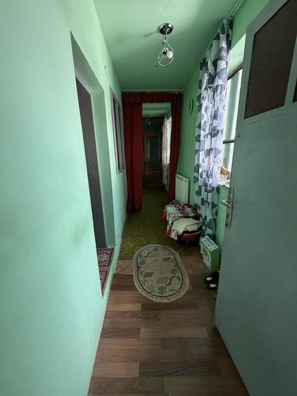 Casă individuală cu 3 camere cu Canalizare în Dorobanți