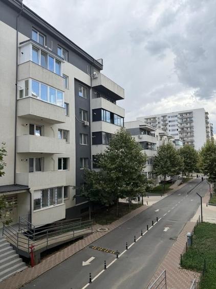 Apartament cu 2 camere decomandat, mobilat în Theodor Pallady