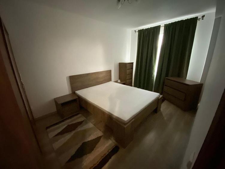 Apartament cu 2 camere decomandat în Vitan