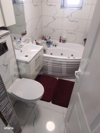 Apartament cu 3 camere decomandat în Tomești