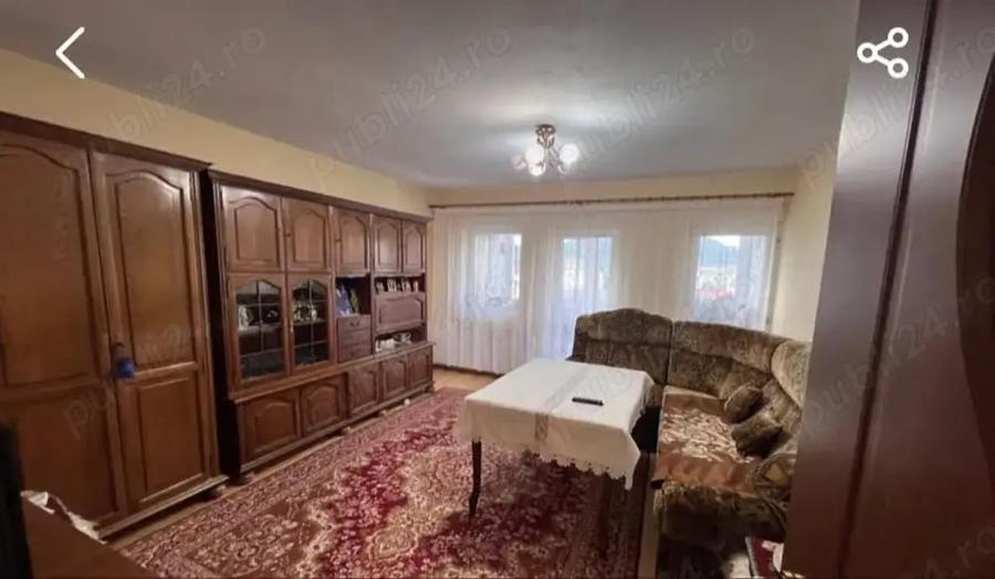 Apartament cu 2 camere decomandat în Beclean