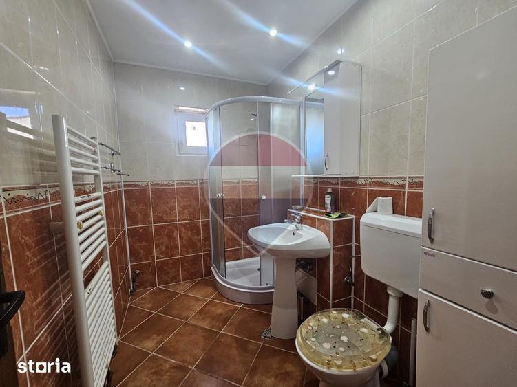Apartament de vanzare - 3