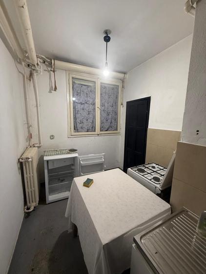 Garsonieră decomandată în Exterior Vest