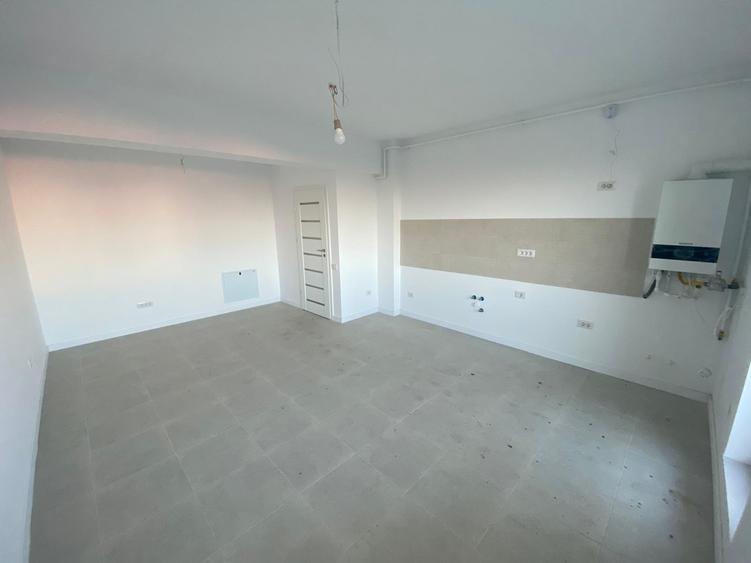 Apartament cu 2 camere semidecomandat în Berceni — fotografia 1