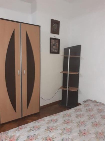 Garsonieră decomandată, mobilată în Romană