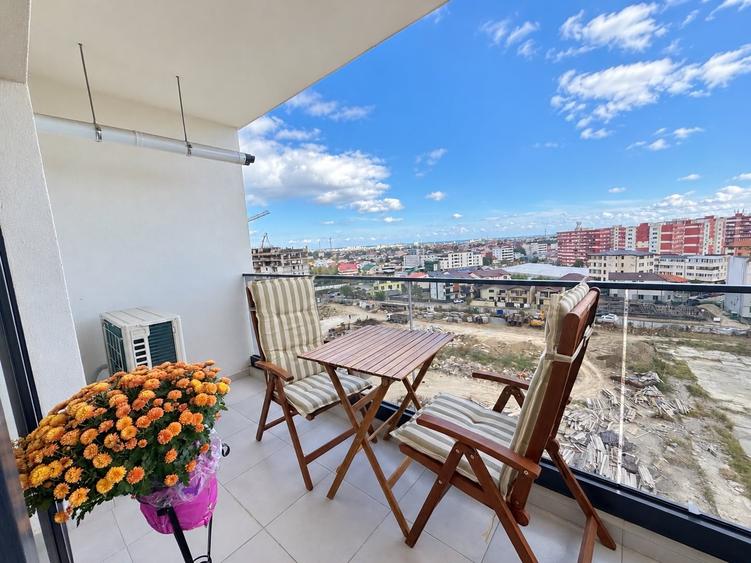Apartament cu 3 camere decomandat, mobilat în Energia