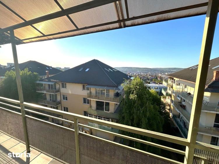 Apartament cu 4 camere, mobilat în Andrei Mureșanu