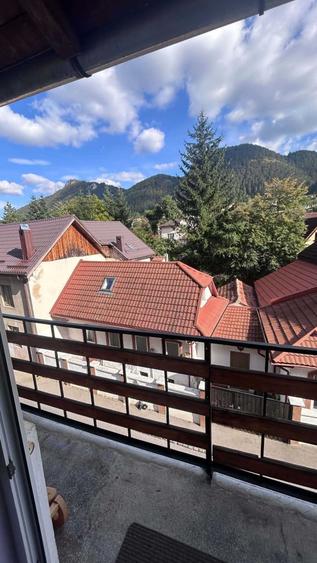 Apartament cu 3 camere decomandat în Drumul Carului