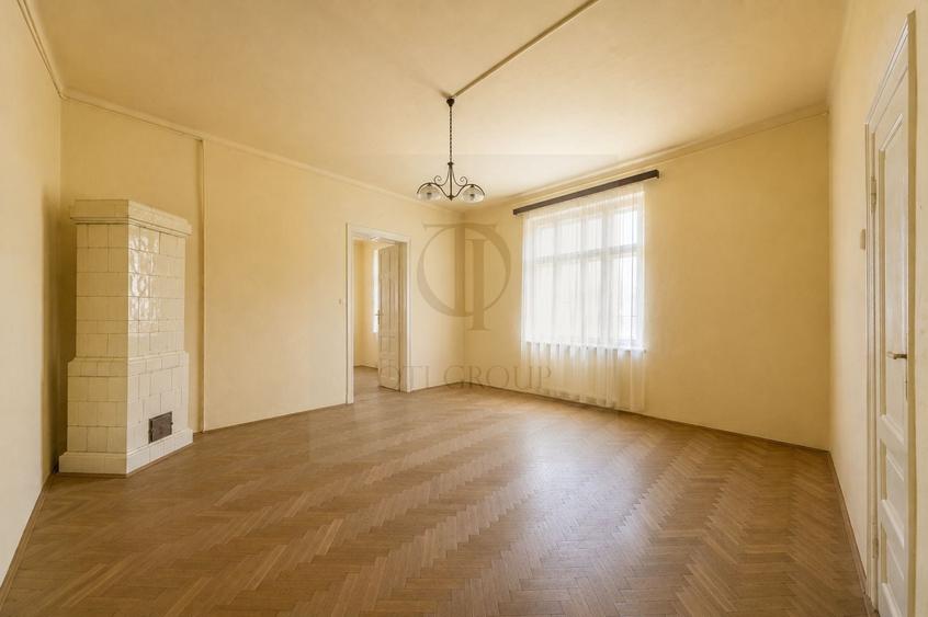 Apartament cu 4 camere în Ultracentral