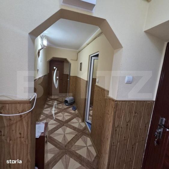 Apartament cu 4 camere decomandat în Sârbi