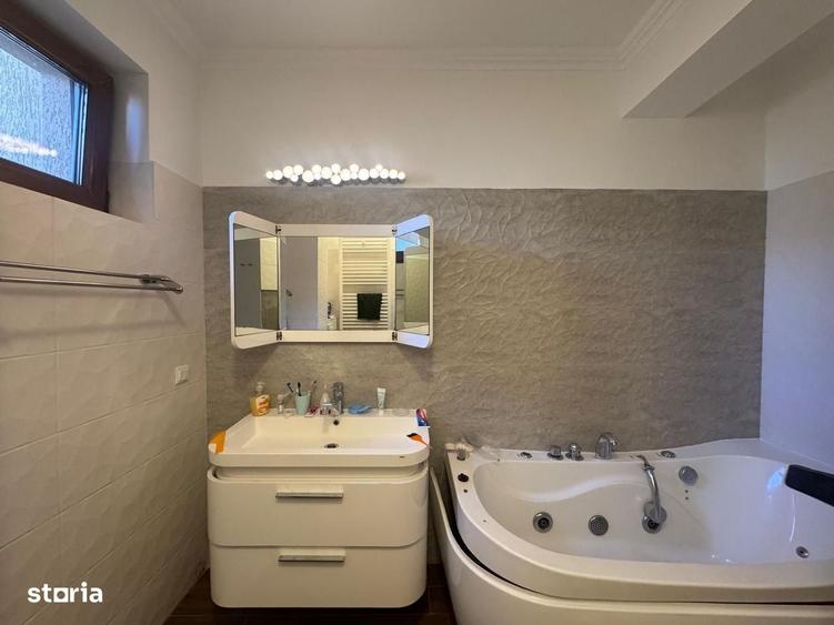 Apartament cu 3 camere în Aviației
