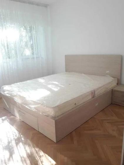 Apartament cu 3 camere semidecomandat, mobilat în Mihai Bravu