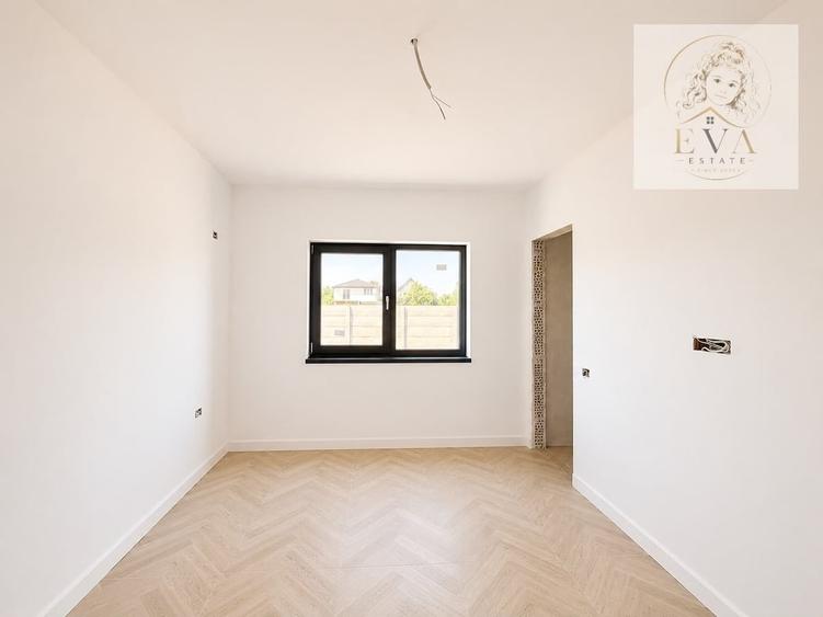 Casă cu 4 camere cu Teren 380 Mp în Berceni