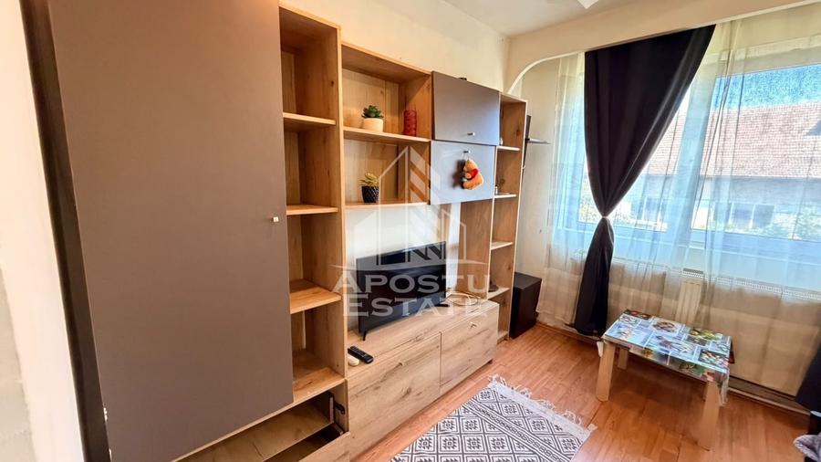Garsonieră semidecomandată în Buziașului